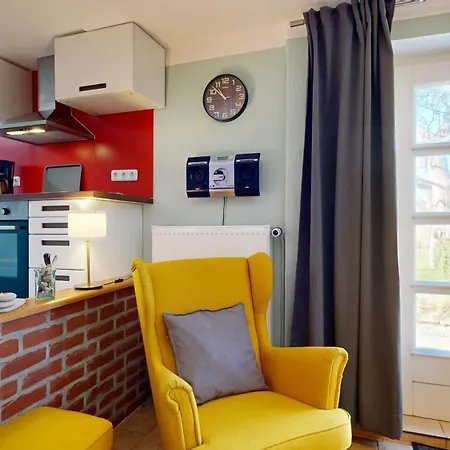 Fischerhaus 度假居 Seedorf (Rugen)